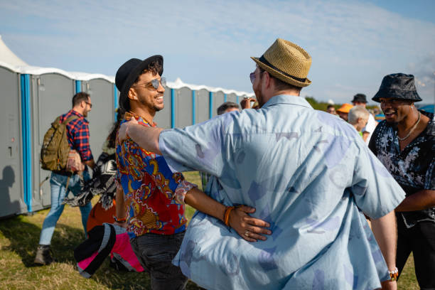 Best Luxury portable toilet rental  in Dresden, TN