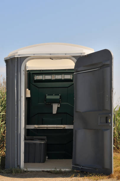 Porta potty delivery and setup in Dresden, TN